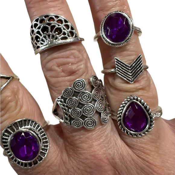 Silver and Purple 9 Piece Ring Set - Picture 3 of 8